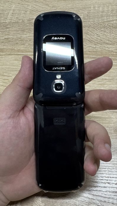 Novey Senat GSM 2 SIM