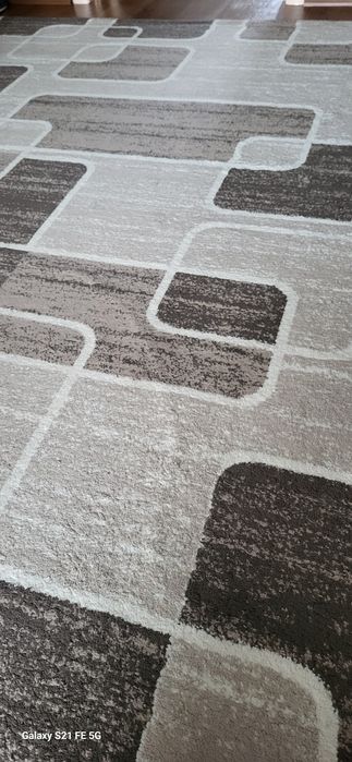 Продаётся ковёр!