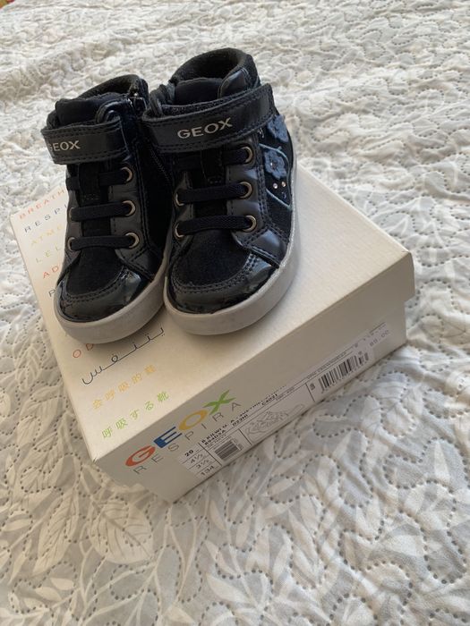 Обувки Geox