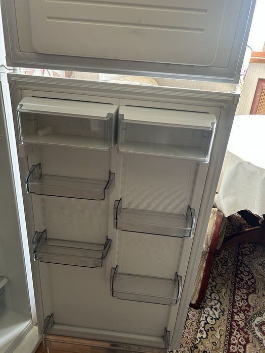 Продается холодильник