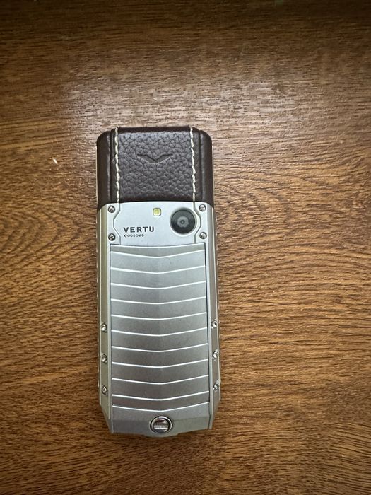 Vertu Верту люкс