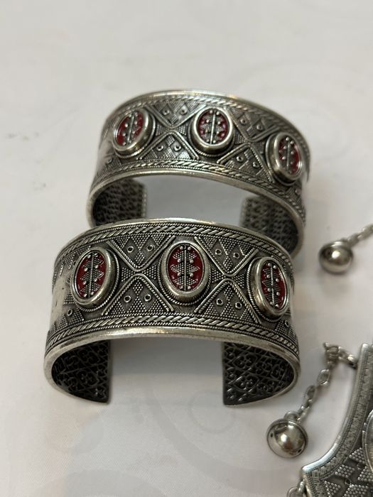 Продам серебро набор