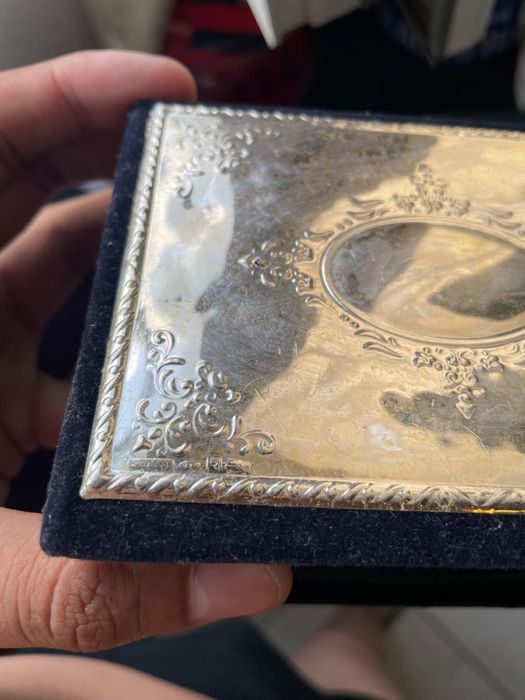 Cutie argint 925,bijuterii stantata model deosebit,in stare f buna!!