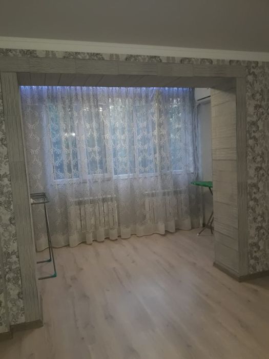 Поклейка обоев.Отделка.Электрика.