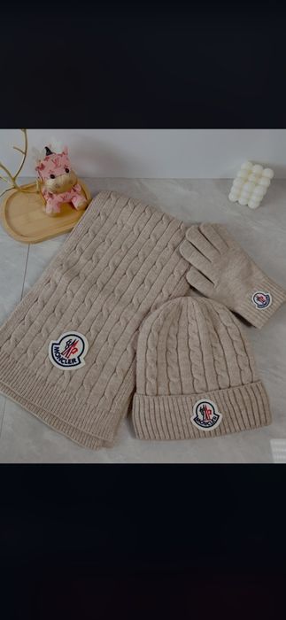 Set Moncler, model 2026, 5 modele
