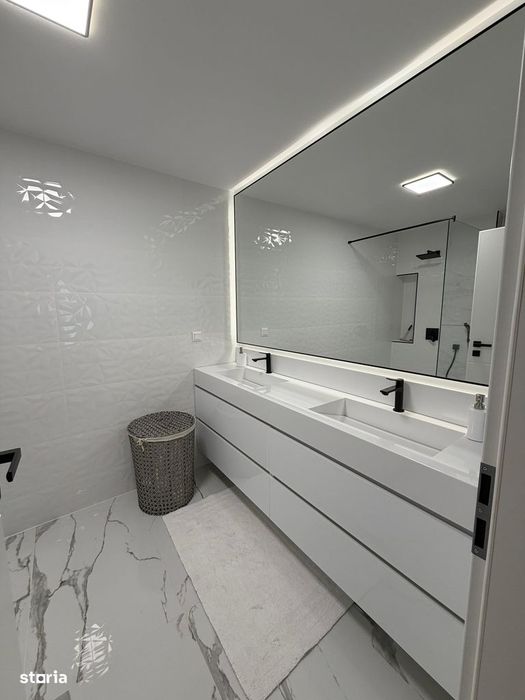 Casa 4 camere , deosebita, mobilata PREMIUM, complet noua, C Poplacii