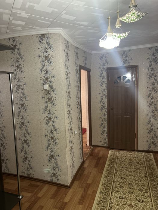 3 бөлмелі пәтер ұзақ мерзімге жалға беріледі