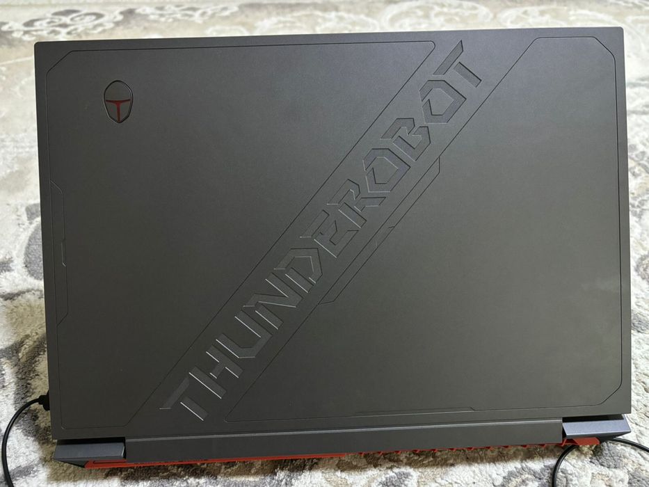 Thumderbot 4050rtx
