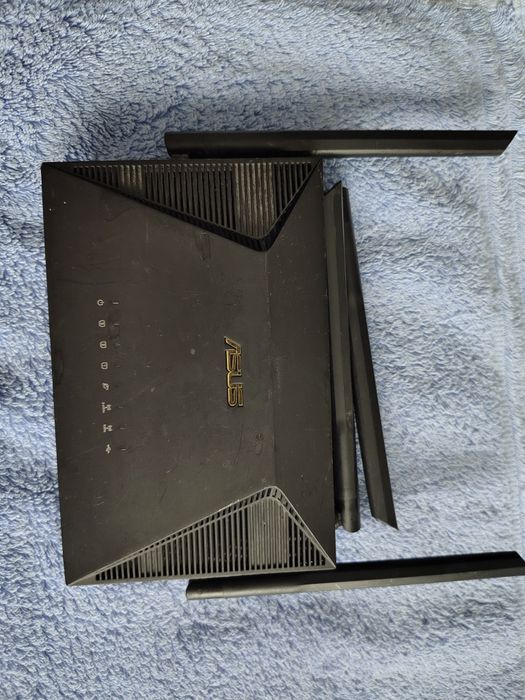 Router wifi6 Asus Ax 1800