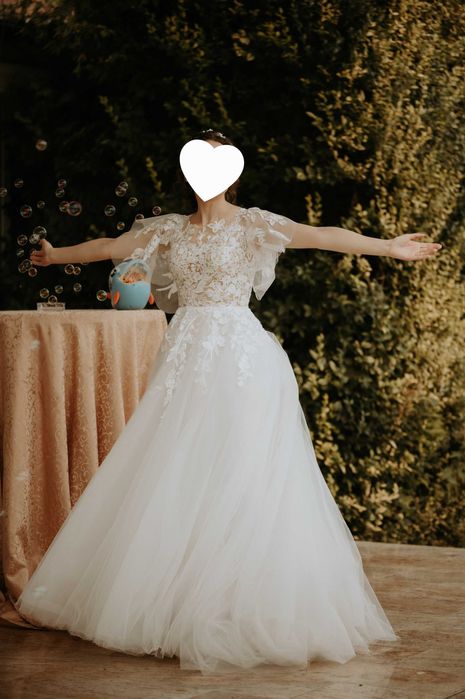 Rochie de mireasa A-line