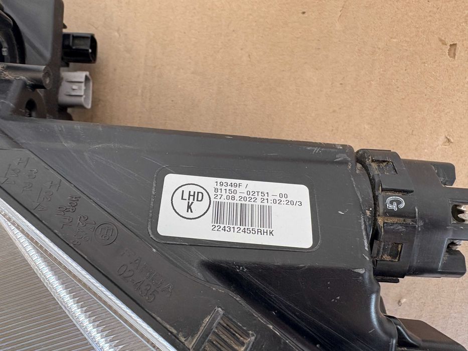 Far stanga full led Toyota Corolla sedan dupa 2018 cod 81150-02T51-00