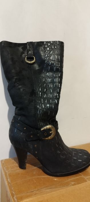 Продам Новые сапоги