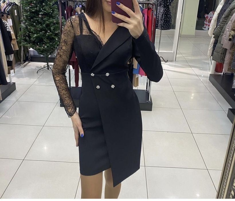 Платье черное