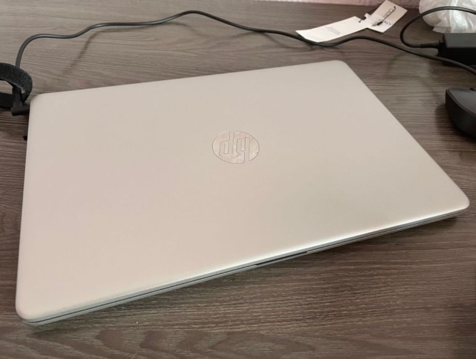 Ноутбук HP 15s-eq2050ur