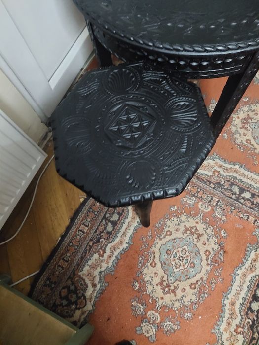 Masa si scaune stil Brincovenesc  din stejar reconditionate