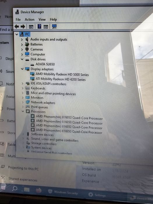 Лаптоп ACER 5553G