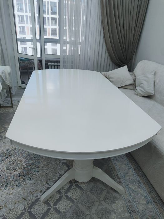 Продам стол трансформер. В отличном состоянии