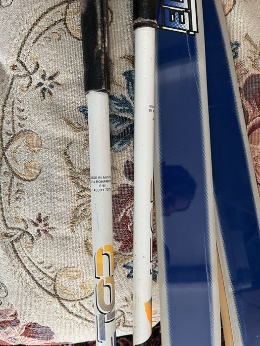 Продается горные лыжи