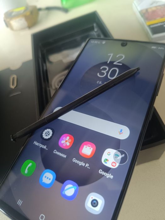 Смарт телефон като нов