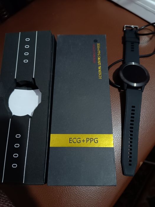 Смартчасы с тонометром