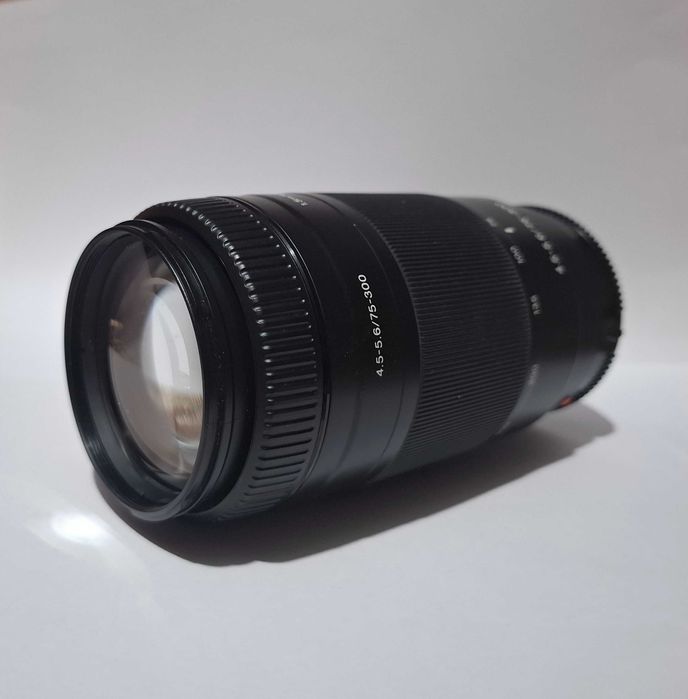 Obiectiv sony EF 75-300 mm f/ 4.5-5.6
