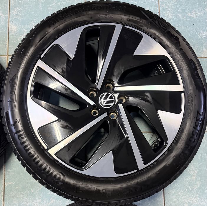 Jante aliaj NOI  R19 VW ID7 Tiguan Tayron  235/50/19 M+S Continental