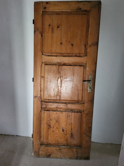 Дървена врата ( две крила)