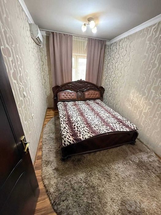 Сдаётся 2-комн Юнусабад 8 квартал, 61 м²