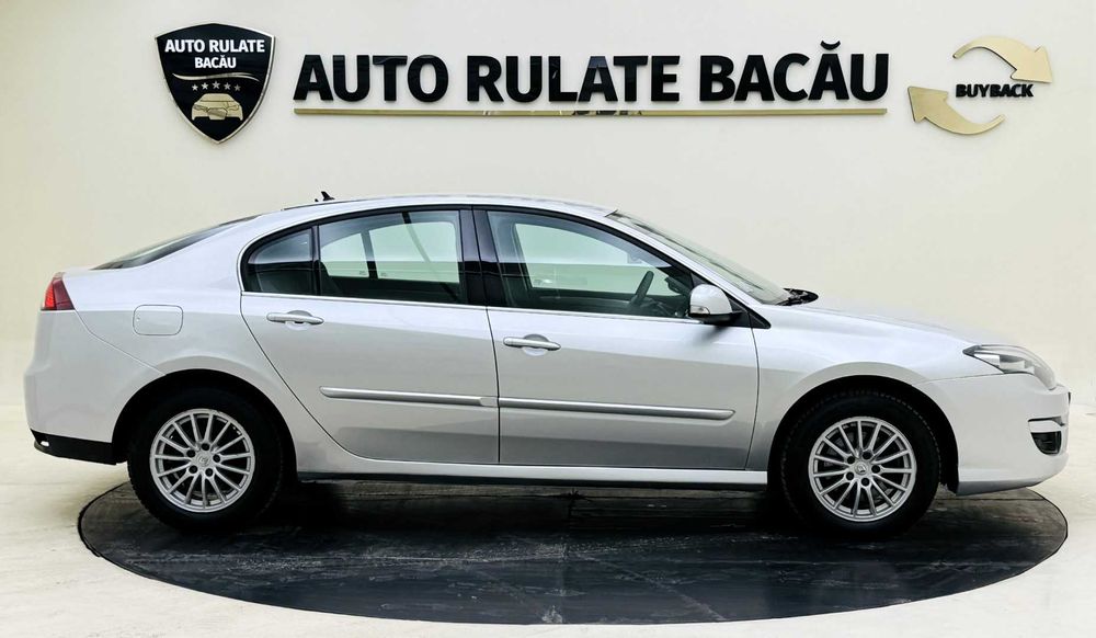 Renault Laguna 2.0 Benzina 140CP 2011 Euro 5