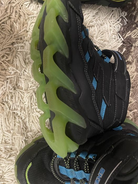 Ghete iarna ricosta si skechers 32