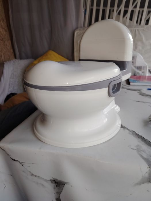 Продам детский туалет