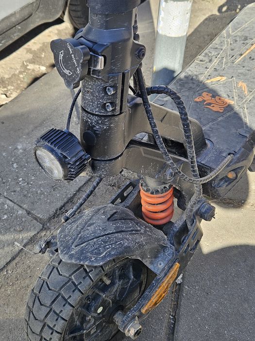 KUKIRIN G2 MASTER 2025 V6 UPGRADED | 52V 20.8 AH | 2*1000W | 60 км/ч