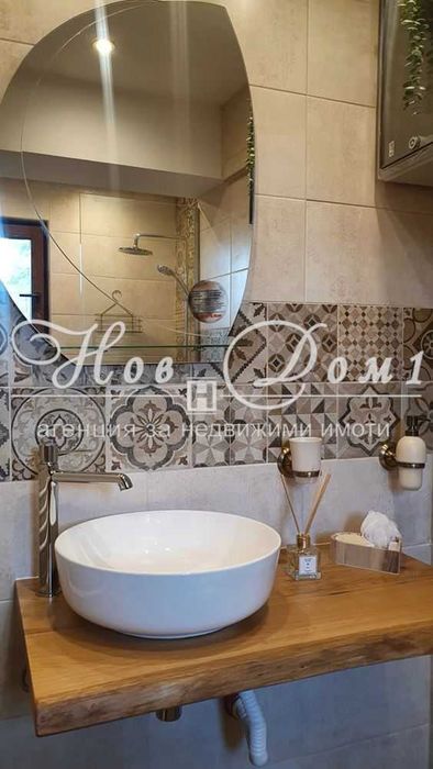 Етаж от къща под наем в м-т Св. Никола | Нов Дом 1