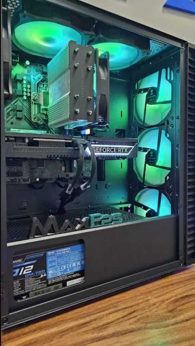 Геймърски Компютър! Ryzen 7 7800X3D, 32GB DDR5, RTX 5070 - НОВ