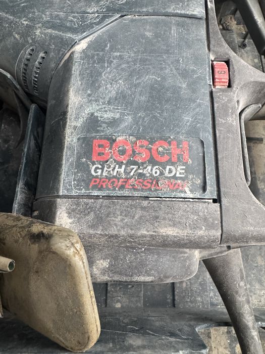 Перфоратор Bosch SDS-Max