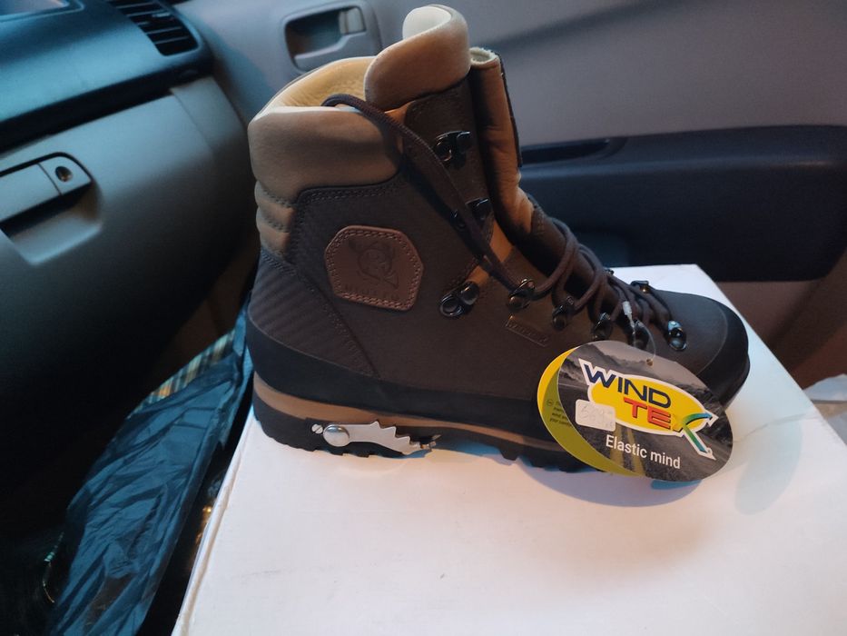 Ловни обувки Diotto-italy