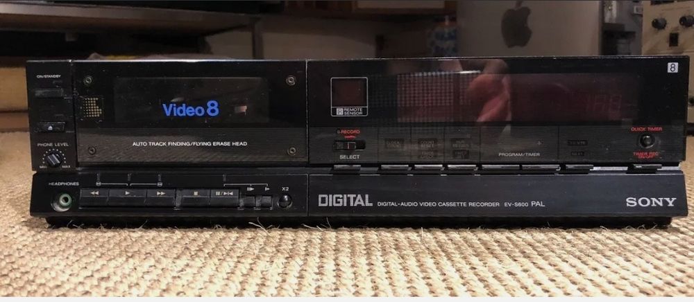 Video recorder de  8mm Sony