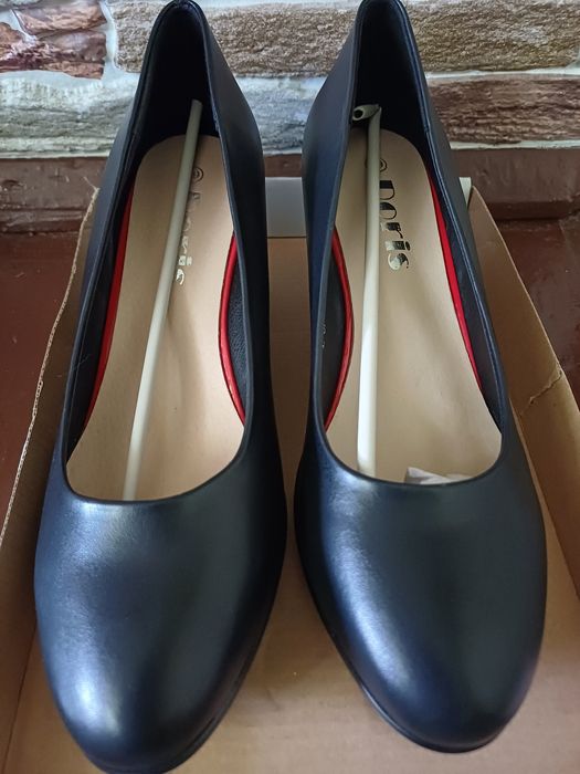 Обувки на платформа