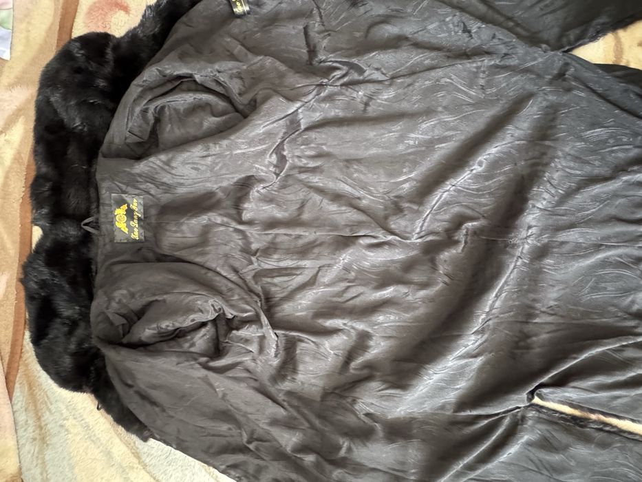 Продам норковую шубу