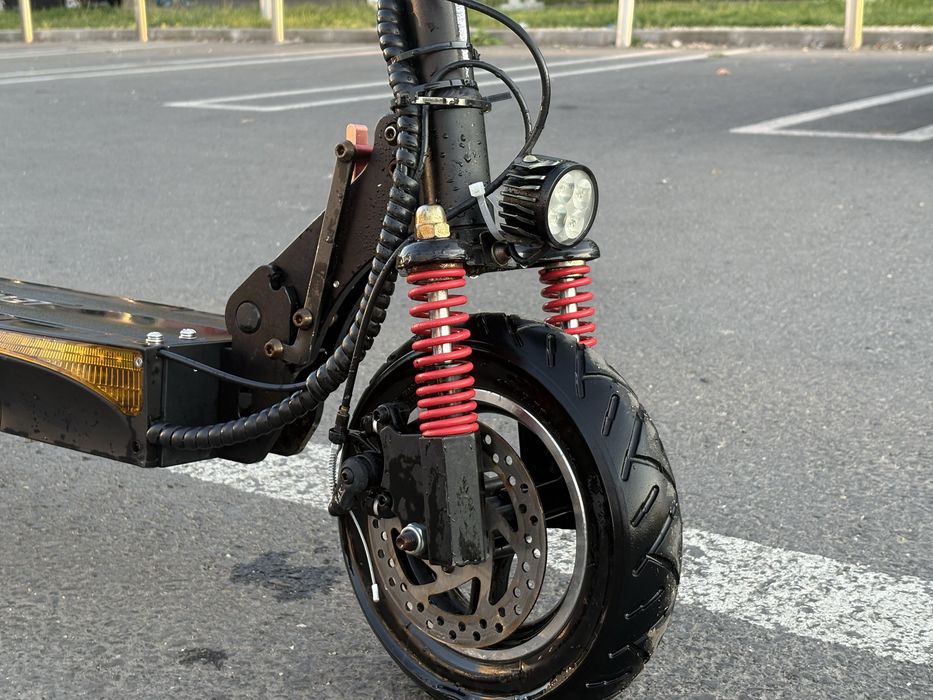Vand/schimb trotineta electrica