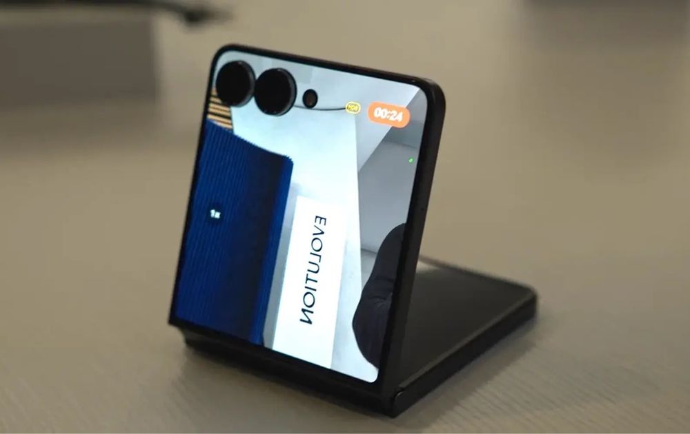 Samsung Galaxy Z Flip 7