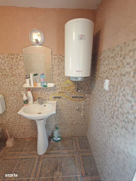 Casă de vânzare din BCA, in PARAVA