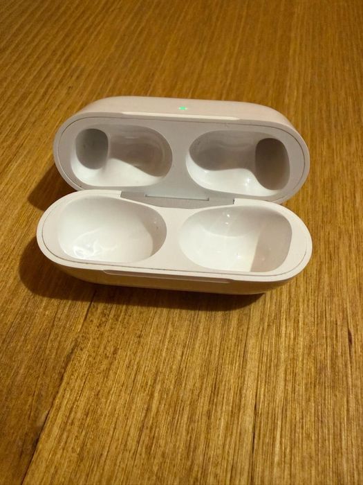 Apple AirPods Pro Gen 1