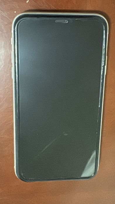 iPhone 11 продам