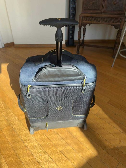 Cabin suitcase Samsonite Paradiver