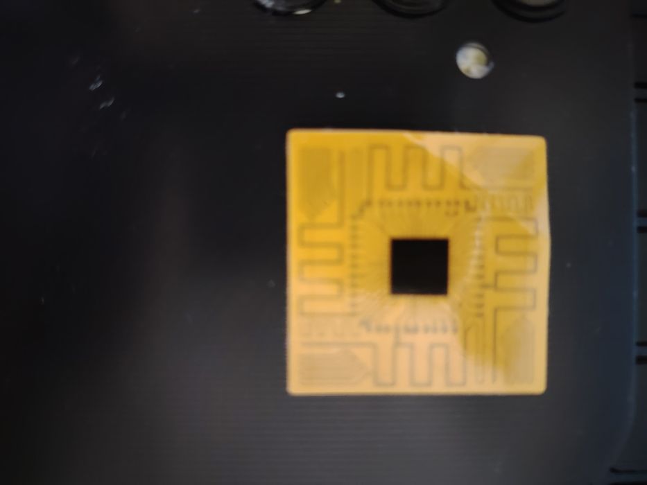 Circuit electronic de amplificare al semnalului GSM