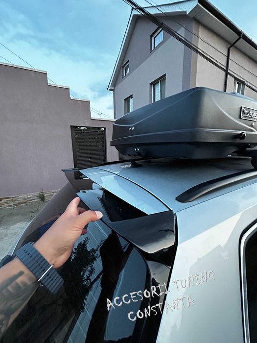 Eleron Haion - Volkswagen Passat B8 Variant Negru Lucios