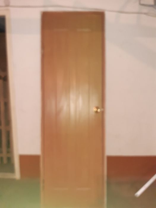 Продам деревянные двери, межкомнатные