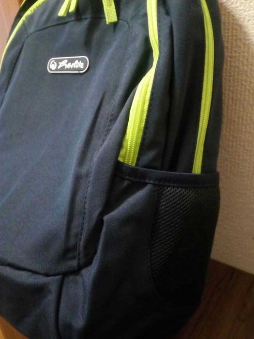 Нова раница с отделение за лаптоп и нови кодови катинарчета за куфари.