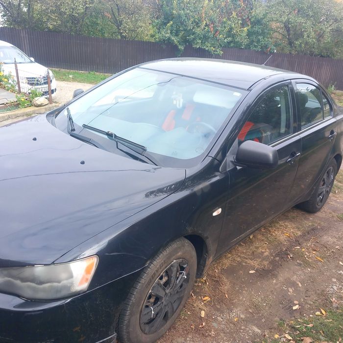 Mitsubishi Lancer